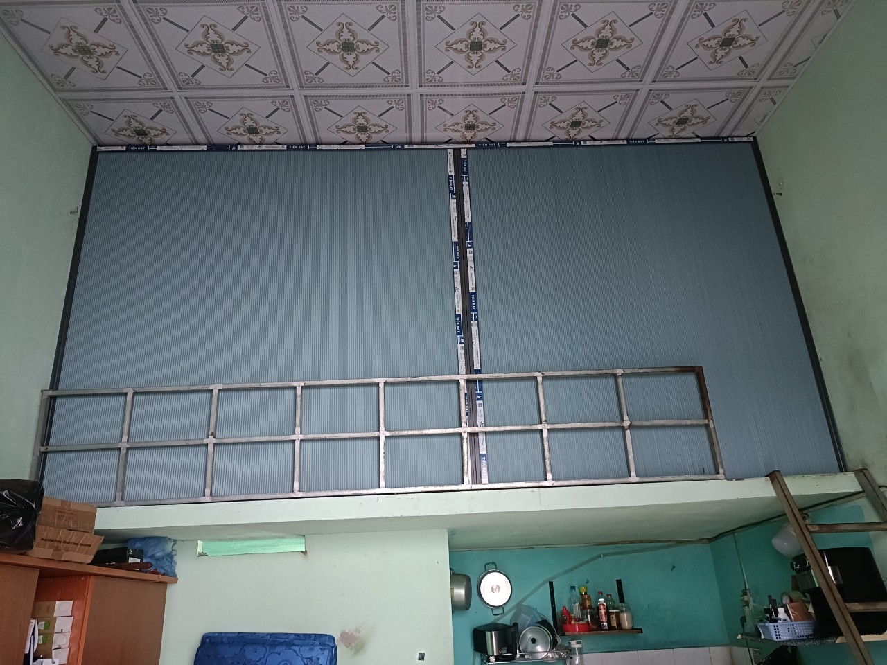 Hình ảnh Vách ngăn cầu thang – gác xéc