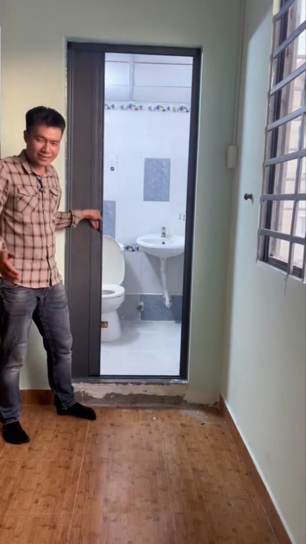 Hình ảnh Vách ngăn nhà vệ sinh
